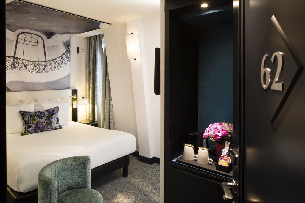 Hotel Gustave Париж Экстерьер фото